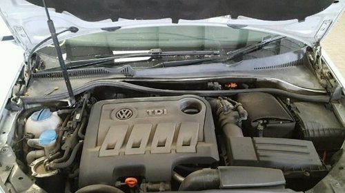 Dezmembrez VW Golf 6 2011 break 1.6
