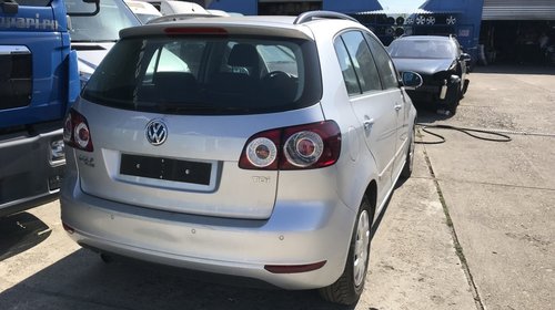 Dezmembrez Vw Golf 6 plus + 1.6 cay