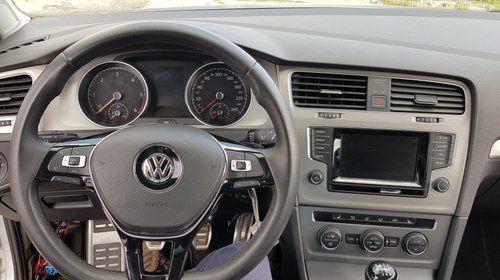 Dezmembrez Vw Golf 7 1.6 TDI 2.0 TDI 2013 2014 2015