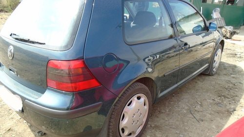 Dezmembrez VW GOLF IV 1,4 16V