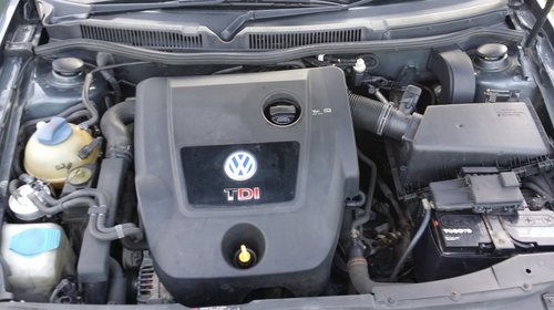 Dezmembrez VW Golf lV 1,9TDI 116Cp AJM