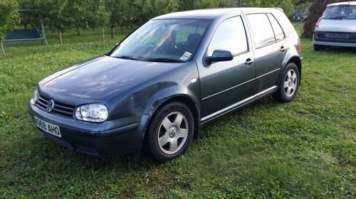 Dezmembrez VW Golf lV 1,9TDI 116Cp AJM