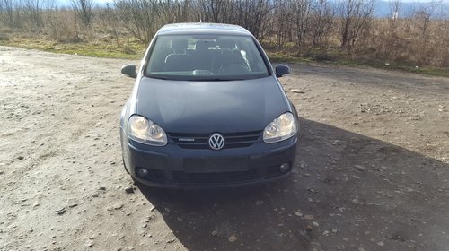 Dezmembrez VW Golf V - 1.9 TDI - BLS