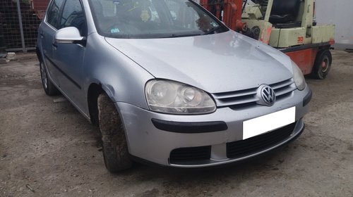 Dezmembrez VW GOLF V, an fabr. 2006, 1.9 TDI 