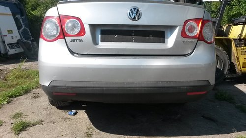 Dezmembrez Vw Jetta 2.0 tdi BKD