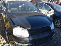 Dezmembrez VW JETTA 2007