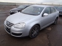 Dezmembrez Vw Jetta 3, 1.6fsi, orice piesa!