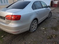 Dezmembrez VW Jetta 4 1.6 tdi cay 105 cai cutie cu start stop