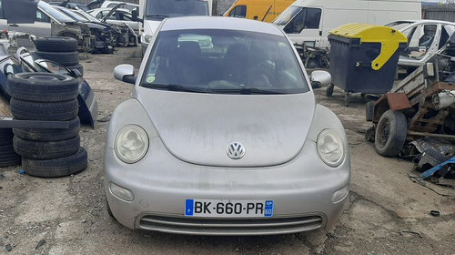 Dezmembrez vw new beetle 1.6 benzina AYD