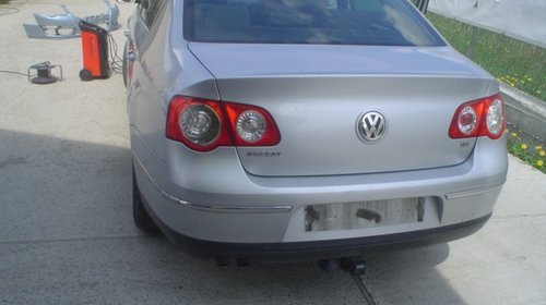 Dezmembrez vw passat 1.9 DTI, 2006