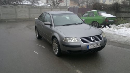 Dezmembrez vw passat 1.9 tdi 101 cp motor avb an 2003