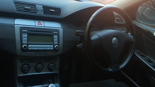 Dezmembrez vw passat 1.9 tdi\2007