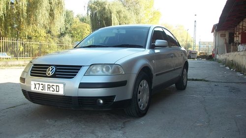 Dezmembrez Vw passat 1.9 TDI an2002