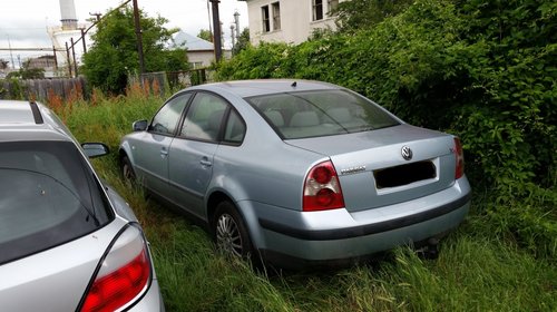 Dezmembrez vw passat 1.9 tdi AWX