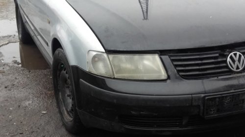 Dezmembrez vw passat 1.9 tdi din 99