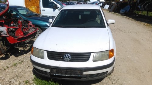 Dezmembrez Vw Passat 1.9