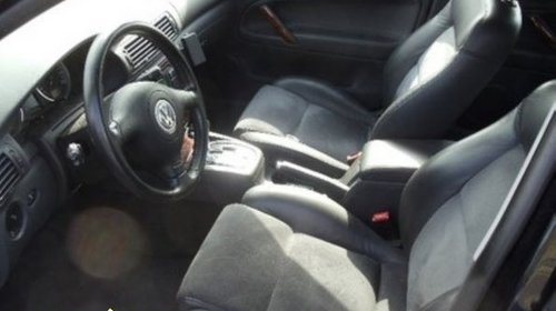 Dezmembrez Vw Passat 1 9tdi 131cp An 2004 Combi