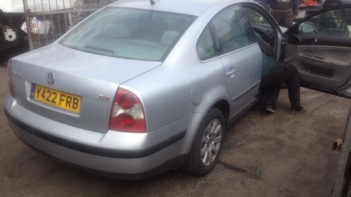 Dezmembrez vw passat 1.9tdi\AWX\2001