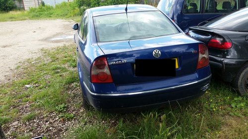 Dezmembrez vw passat 1.9tdi