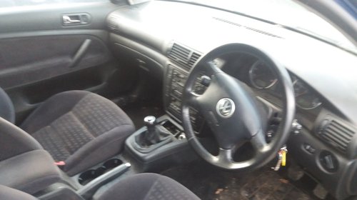 Dezmembrez VW Passat 2004 1,9TDI