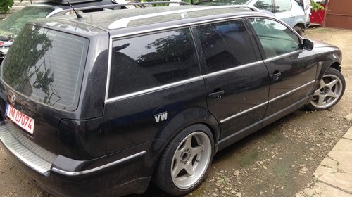 Dezmembrez VW PASSAT 2004 2.5tdi automat