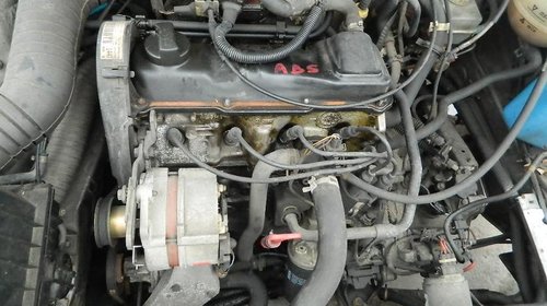 Dezmembrez VW Passat, an 1992, motor 1.6 benzina