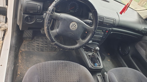 Dezmembrez VW Passat B5 1.8 benzina 1998 1999 2000