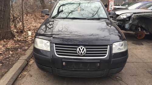 Dezmembrez VW Passat B5 2004 berlina 1.9