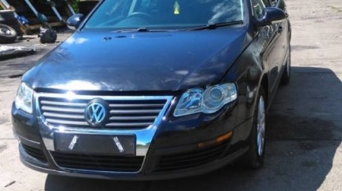 Dezmembrez Vw Passat B6 1.9 TDI BXE