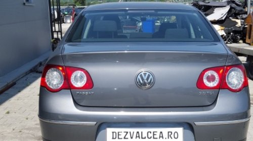 Dezmembrez Vw Passat B6 2.0 cod motor BKP 2008 cutie manuala 6 trepte