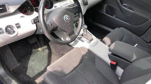 Dezmembrez VW Passat B6 2007 variant 2.0 tdi BMP