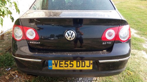 Dezmembrez Vw Passat B6 MOTOR BKP 2.0 TDI 140