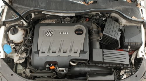 Dezmembrez VW Passat B7 2012 Berlina 2.0TDI