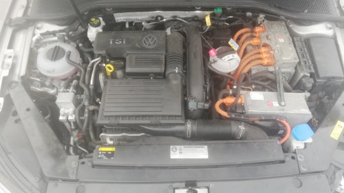 Dezmembrez VW Passat B8 1.4 TSI GTE Hybrid 156 cai motor CUK CUKC an 2018