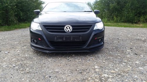 Dezmembrez VW Passat CC - model R-line