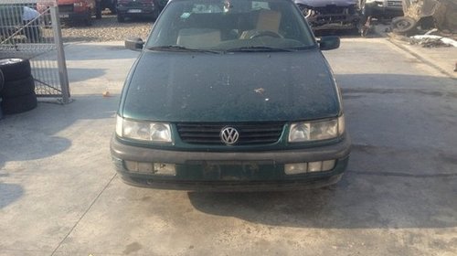 Dezmembrez Vw Passat Intermediar 1.9 tdi An 1