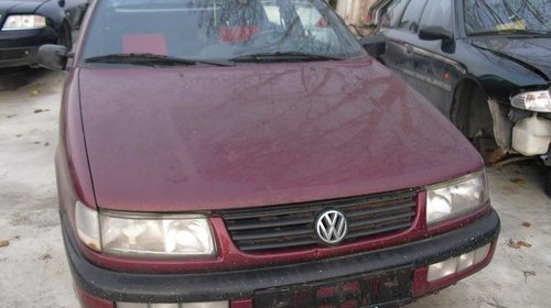 Dezmembrez VW Passat intermediar, an 1996, 1.9 tdi