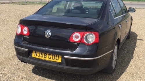 Dezmembrez Vw Passat negru 1,9tdi an 2008