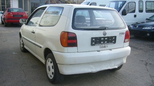 Dezmembrez Vw Polo 1.0 B an 96