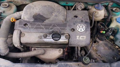 Dezmembrez VW Polo 1.0 benzina 1996
