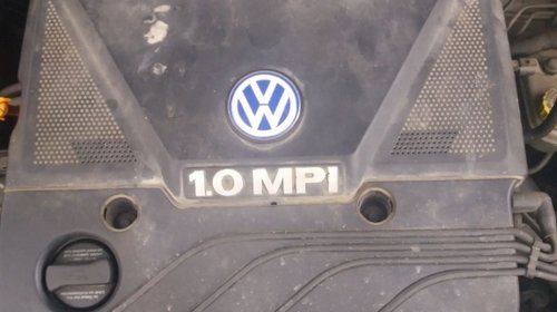 Dezmembrez VW Polo 1.0 MPI 2000