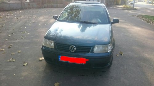 Dezmembrez Vw Polo 1.4 8v AUD.Akk Aua