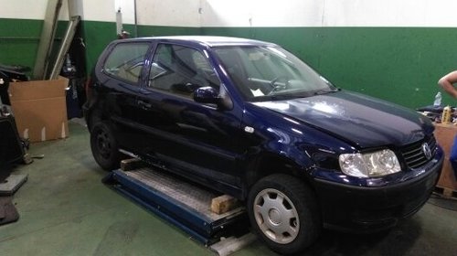 Dezmembrez vw polo 1.4 tdi (AMF)