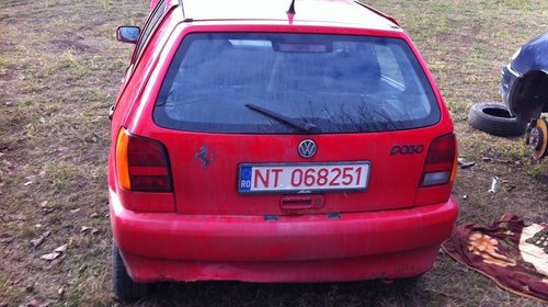 Dezmembrez VW POLO 1.4i fabricat in 1998 import Germania 2012