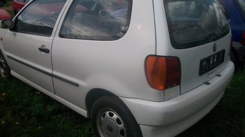 Dezmembrez vw polo 1999 1,4 benzina