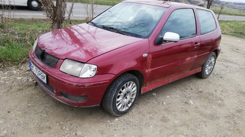 Dezmembrez VW Polo 2000 1,4 TDI