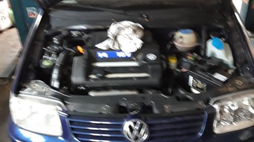 Dezmembrez VW Polo 2000