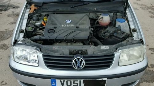 Dezmembrez Vw Polo 2001 1.0benz