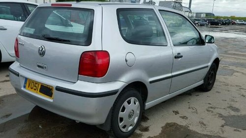 Dezmembrez Vw Polo 2001 1.0benz