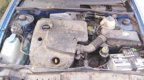 Dezmembrez VW Polo 6N motor 1.9 SDI